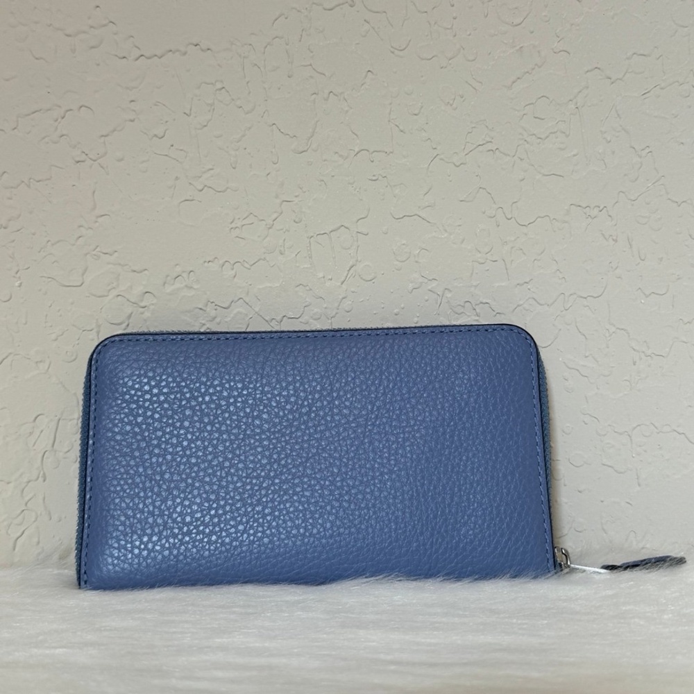 Disney X Coach Medium Id Zip Wallet With Cinderella - Picture 3 of 11